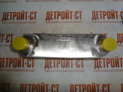 Масляный радиатор Cummins KTA-19, KTTA-19, KTA-38, KTA-50 4916621 фото запчасти