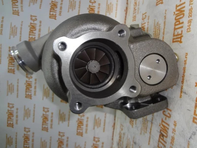 Турбокомпрессор Deutz TCD2013 04299384 (4299384, 0429-9384, 12709880017, 12709880017, 04294738, 4294738, 0429-4738) фото запчасти