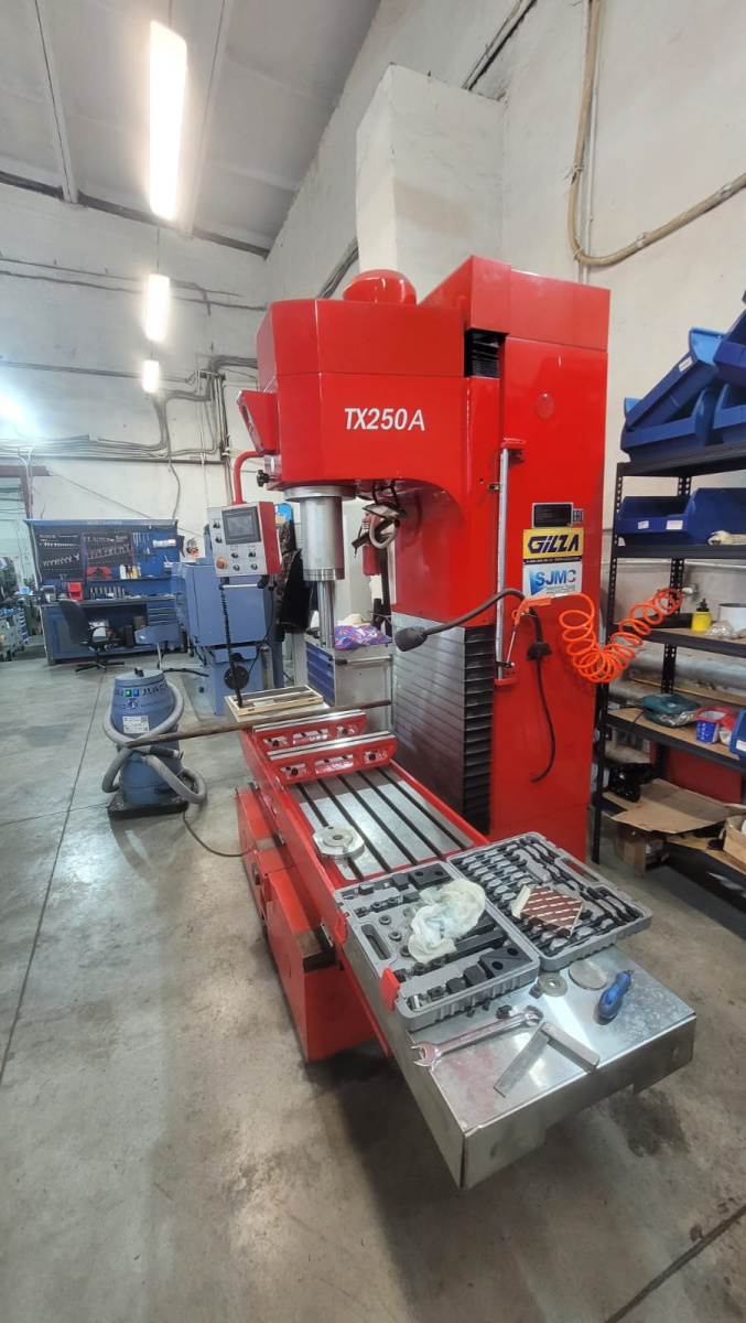 Вертикально-расточной станок TX250A с функцией шлифовки плоскости