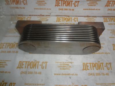 Маслоохладитель Cummins KTA-19 (номера по замене: 3804935, 4095097, 3331668, 3201785, 3023079, 3002567, 206969) фото запчасти