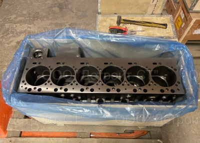 Блок цилиндров Cummins 5260555 фото запчасти