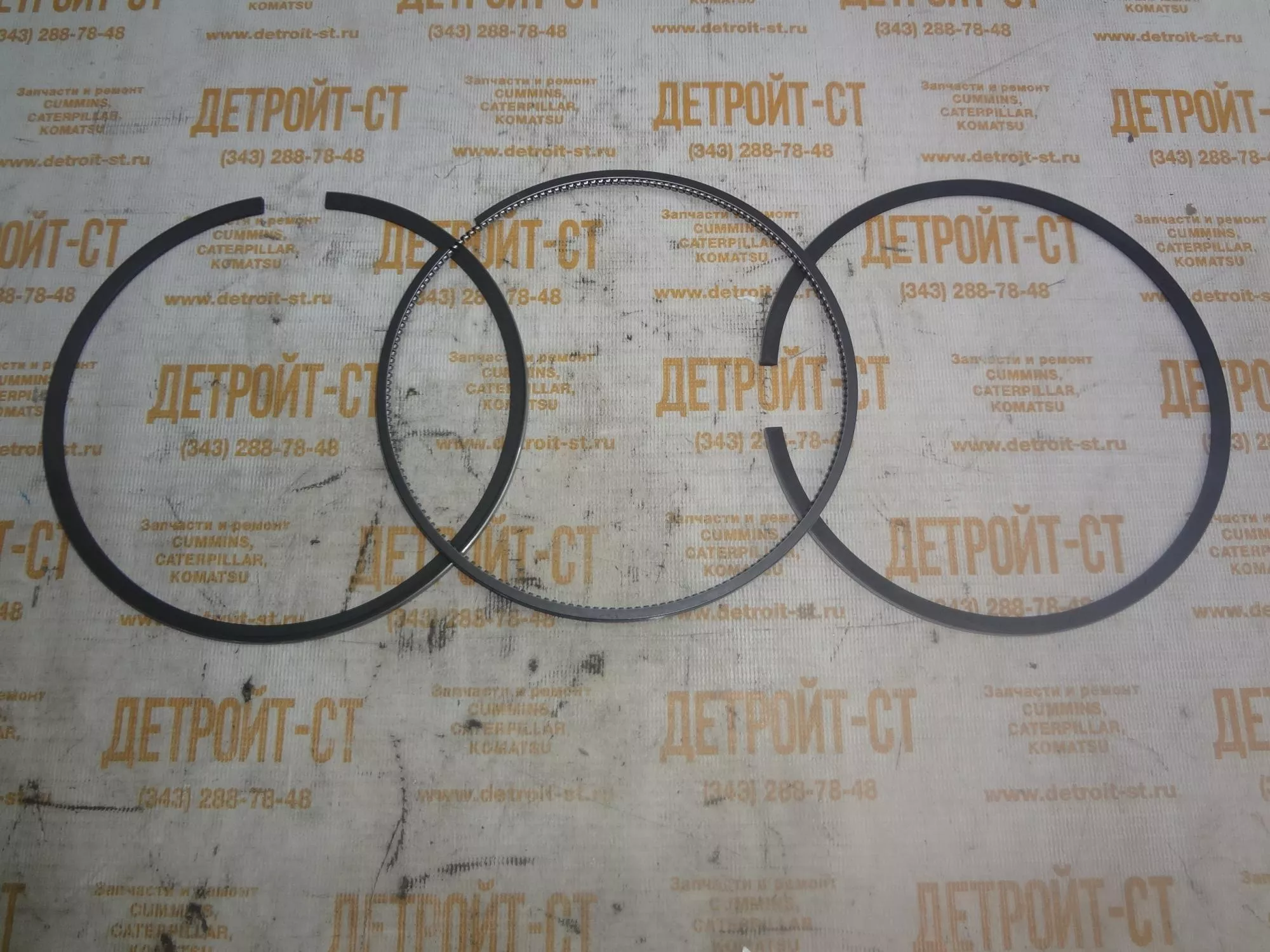 Кольцо поршевое Komatsu D275A 6162-33-2060 фото запчасти