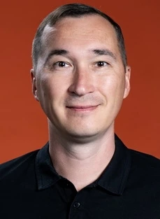 Шамратов Виктор