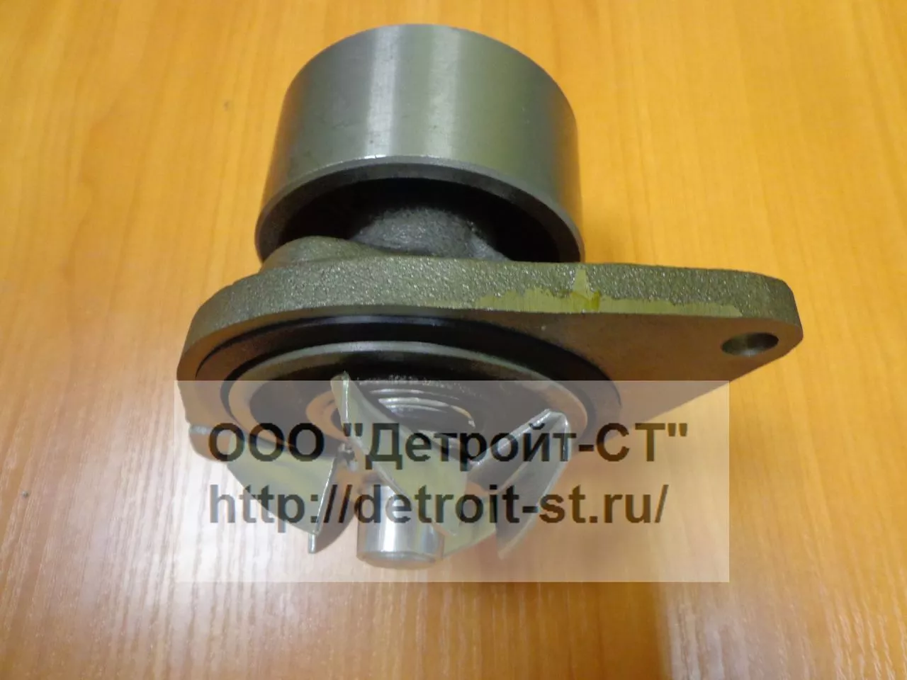 Насос водяной Cummins B5,9 (3286278, 3285414, 3285410, 4089731, 3283602, 3928396, 3924141, 3920311, 3913432, 3903749) фото запчасти