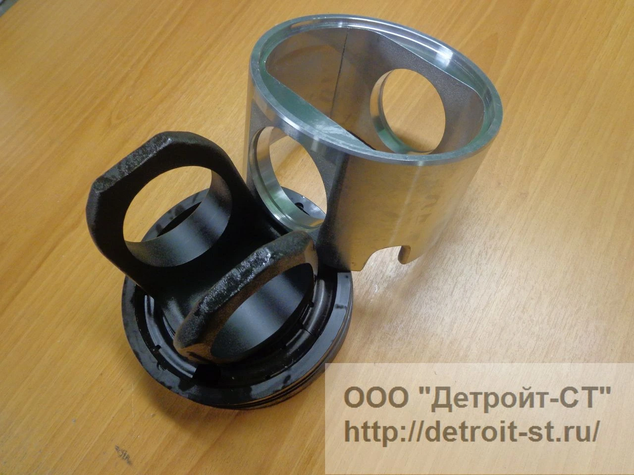 Поршень Cummins М-11 / QSM-11 / ISM-11 4025158 (3800470) фото запчасти