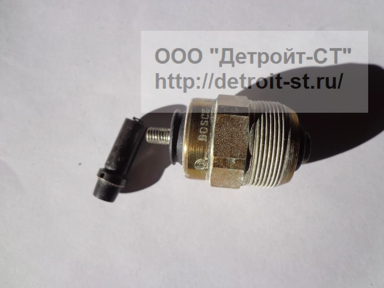 Клапан топливный Cummins 3903575 фото запчасти