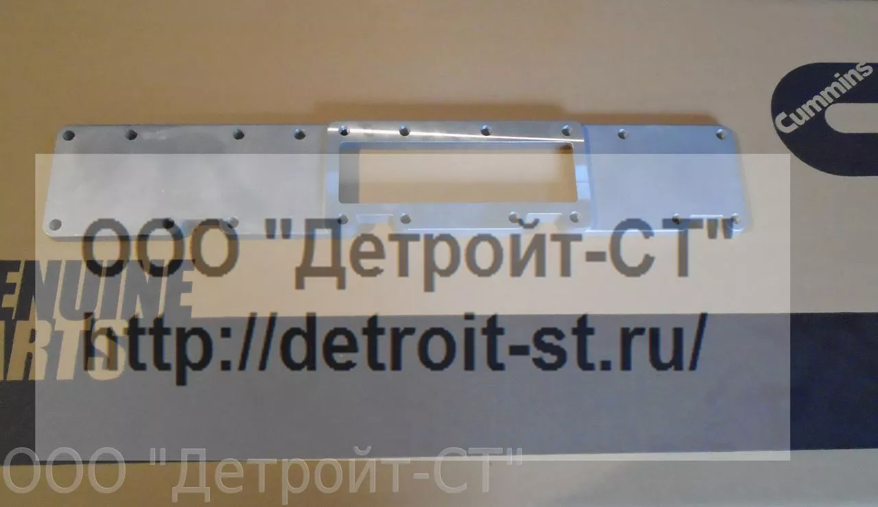 Крышка впускного коллектора Cummins 6CT 3354397 фото запчасти